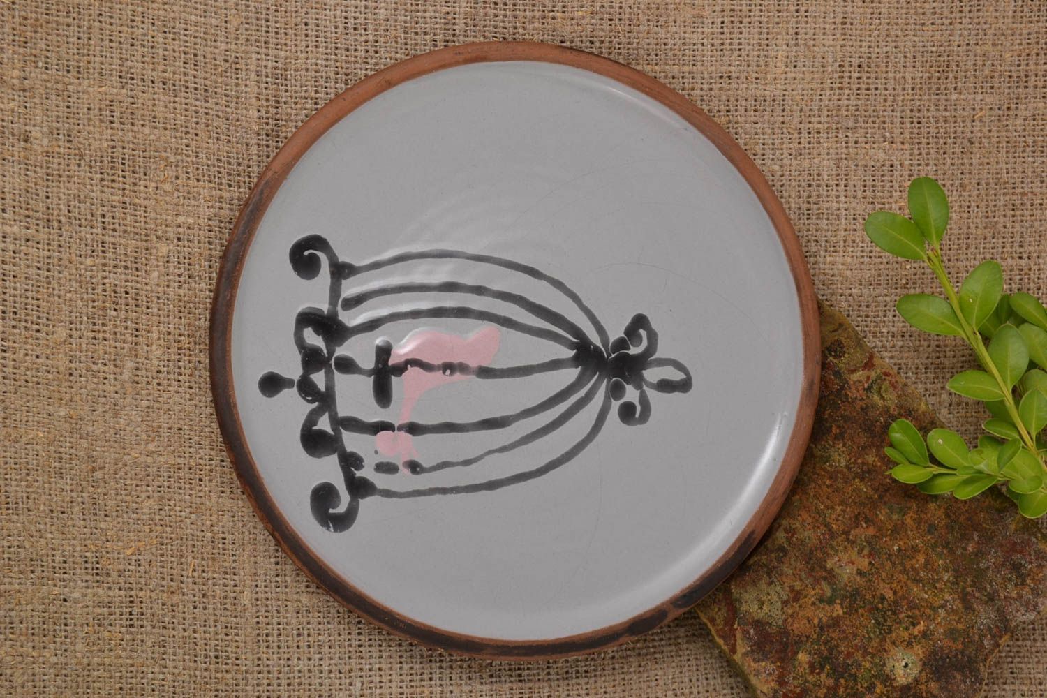 Керамическая тарелка большая керамика ручной работы глиняная тарелка с птицей фото 1