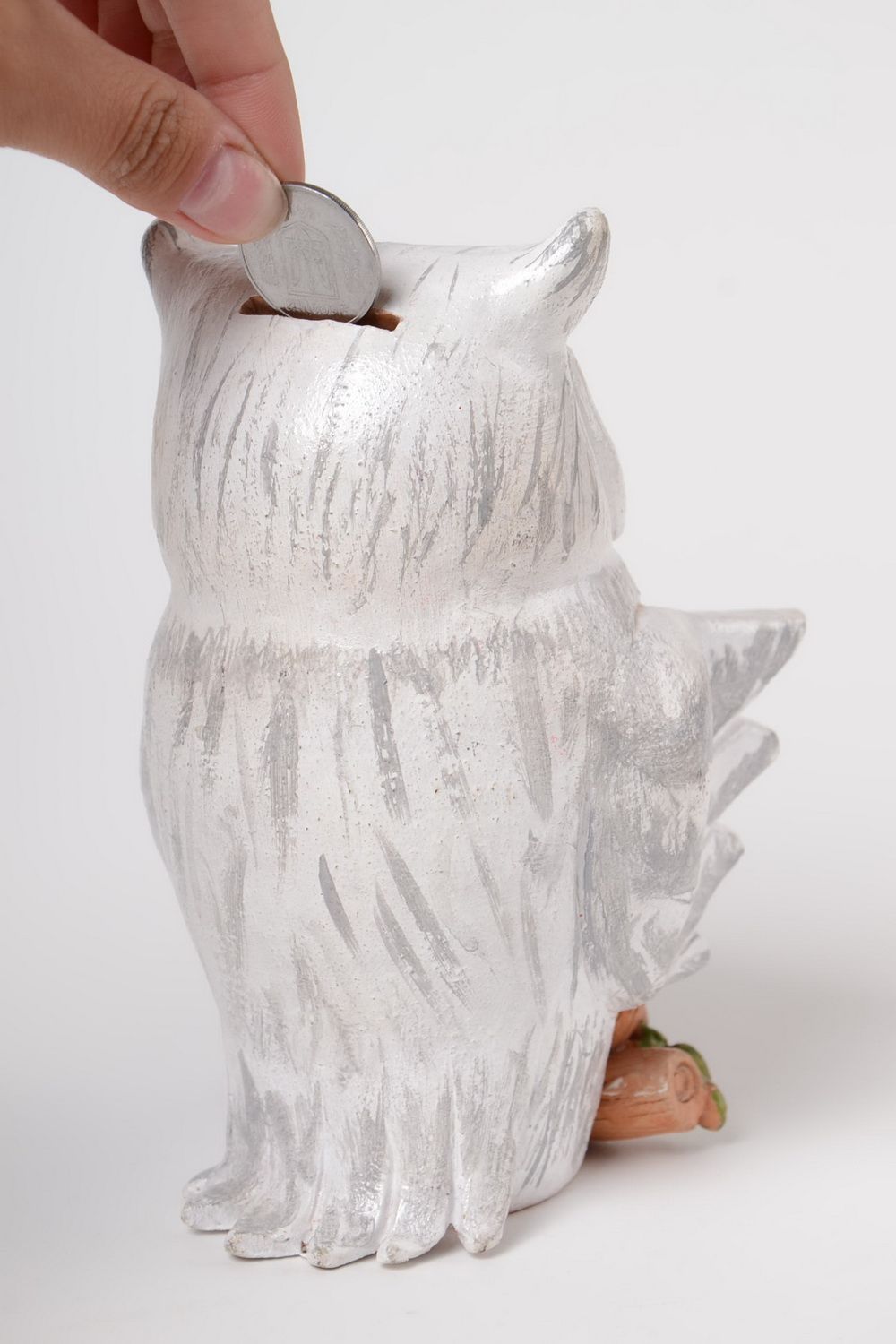 Große Sparbüchse Eule aus Ton weiß ethnisch handmade mit Acrylfarben bemalt foto 3