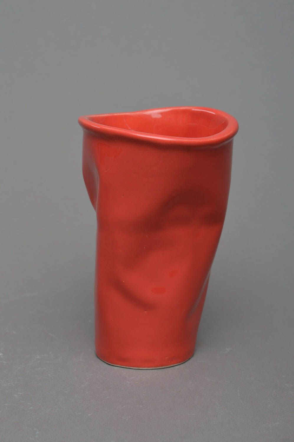 Porcelain red color fake plastic crinkled cup with no handle photo 2