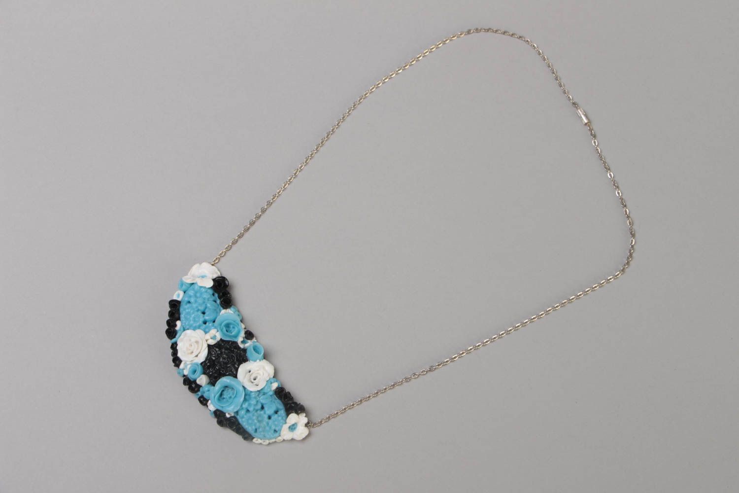 Handmade blue and white polymer clay floral pendant necklace on metal chain  photo 2
