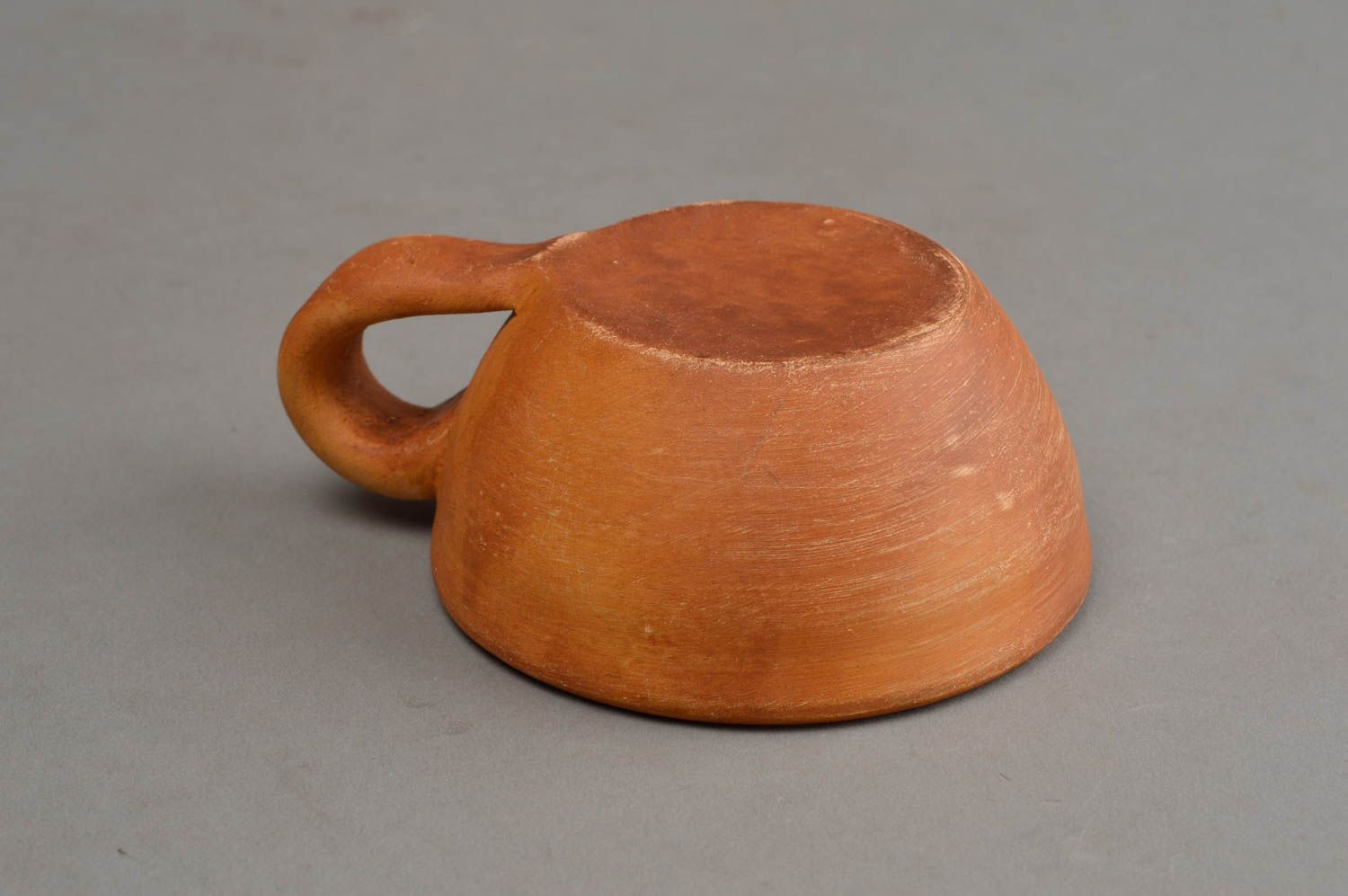 Low wide clay terracotta Mexican-style te cup molded of natural clay photo 4