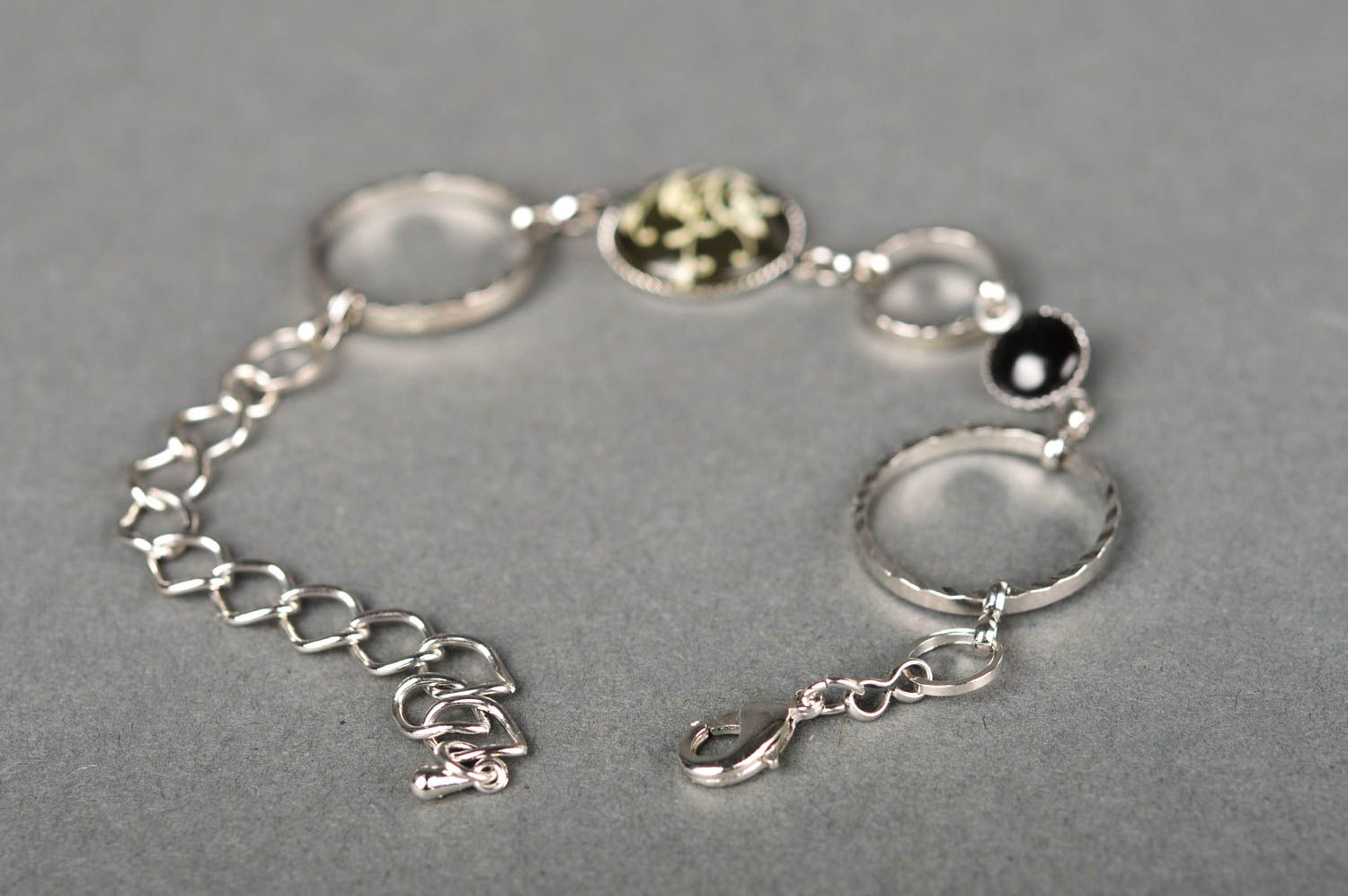 Designer handmade bracelet beautiful jewelry metal stylish accessories photo 3