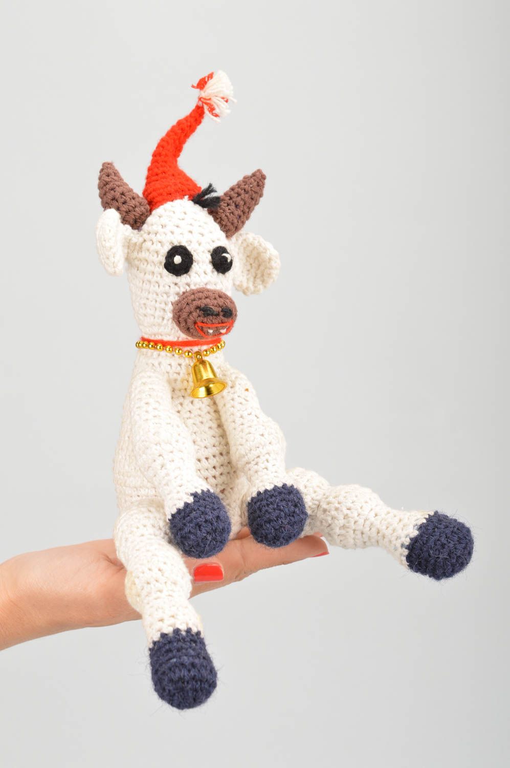 Handmade designer soft crocheted toy bull made of acryl for home decor photo 3