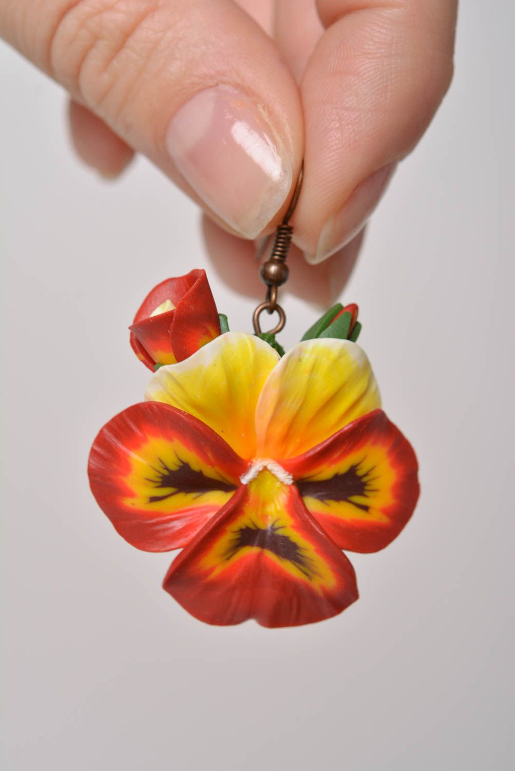 Beautiful handmade claret plastic flower earrings Pansies women's jewelry photo 2