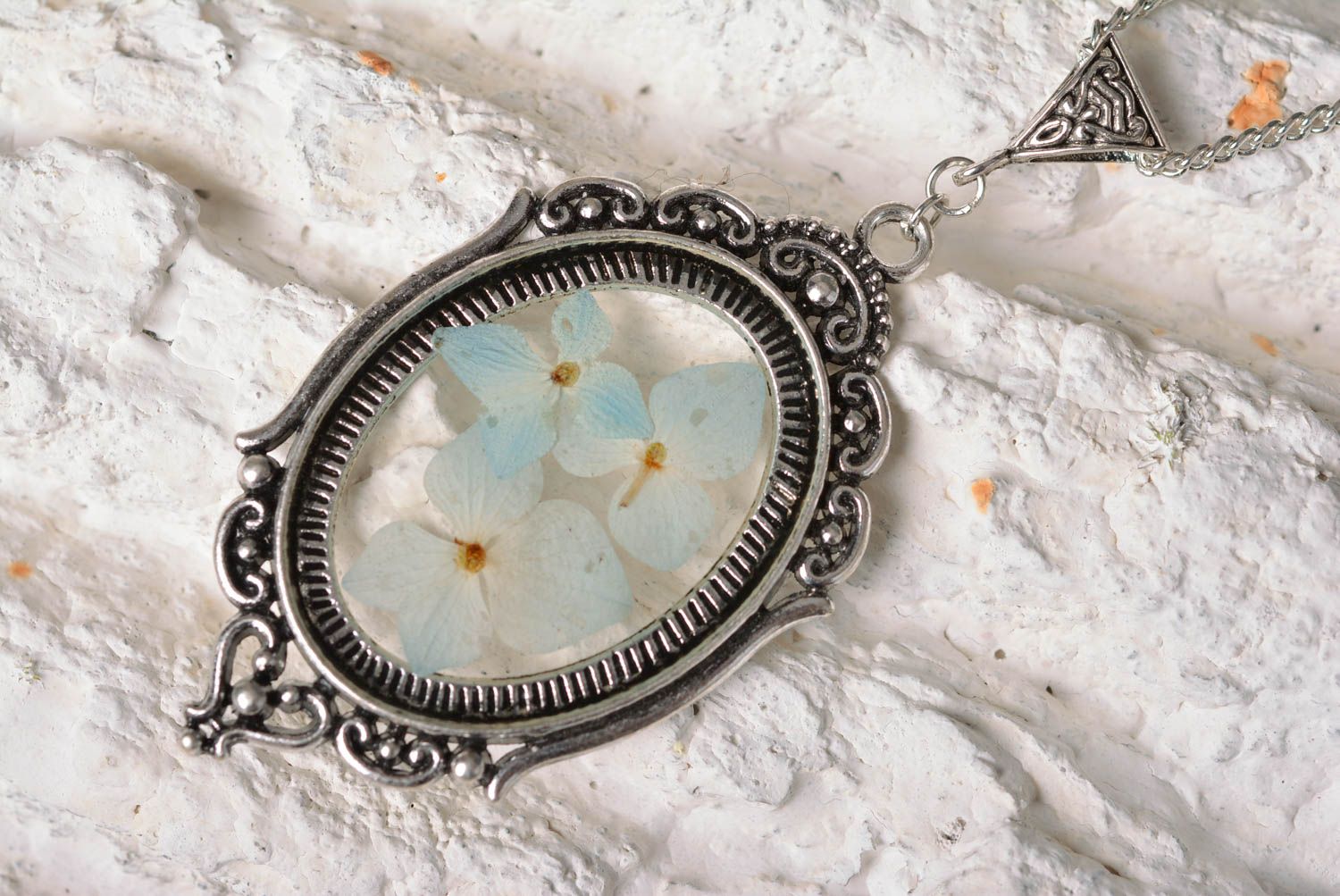 Botanic pendant handmade pendant with natural flowers handmade jewelry photo 1