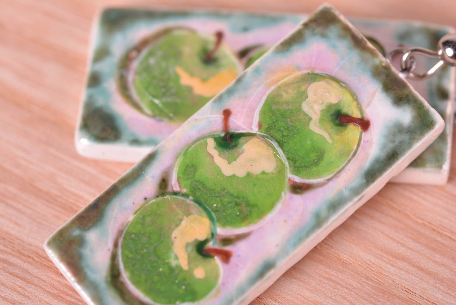 Украшение ручной работы керамические серьги с яблоками красивые серьги фото 4