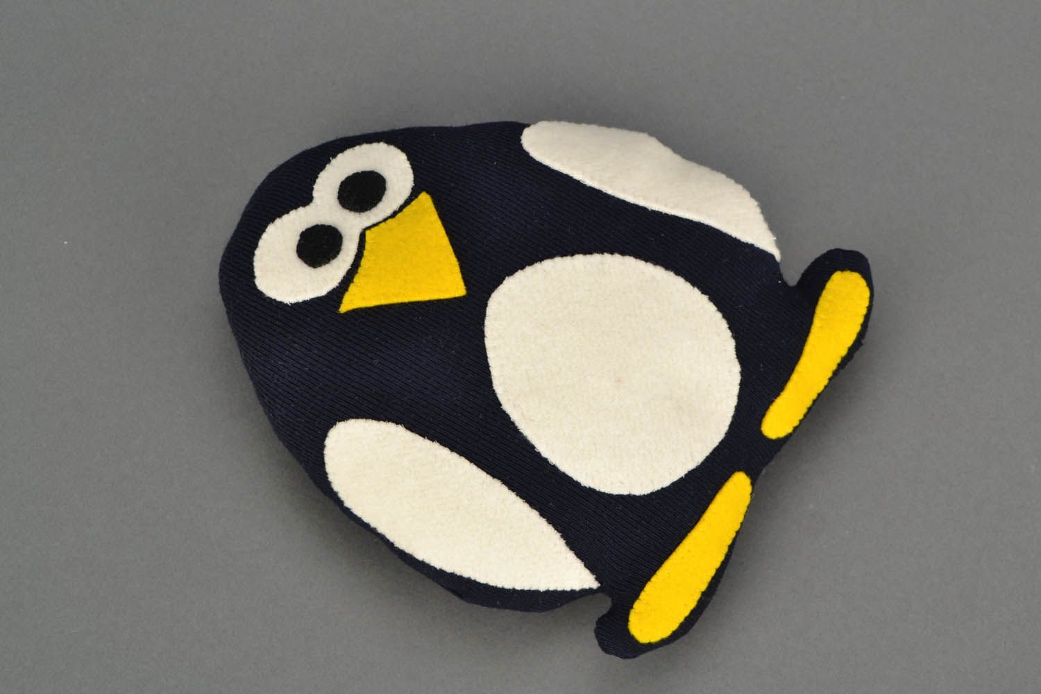 Homemade soft toy Penguin Carl photo 4