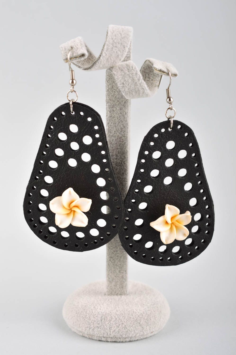Exclusive handmade earrings stylish earrings polymer clay earrings for girls photo 2