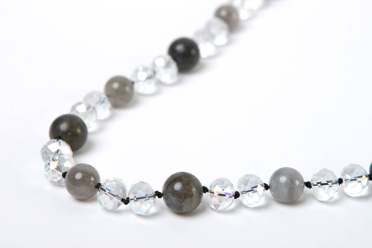 Halskette Frauen handgefertigt Damen Accessoire effektvoll Perlen Schmuck foto 3