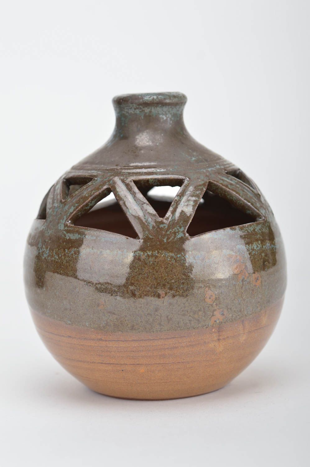 Vase en argile rond ajouré de table décor original de style ethnique fait main photo 1