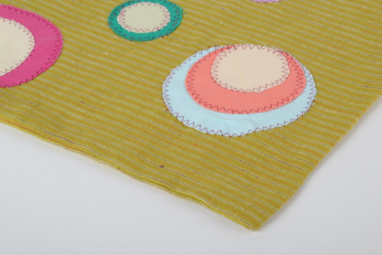 Bolso textil artesanal de tela con aplicación grande original de mujer foto 3
