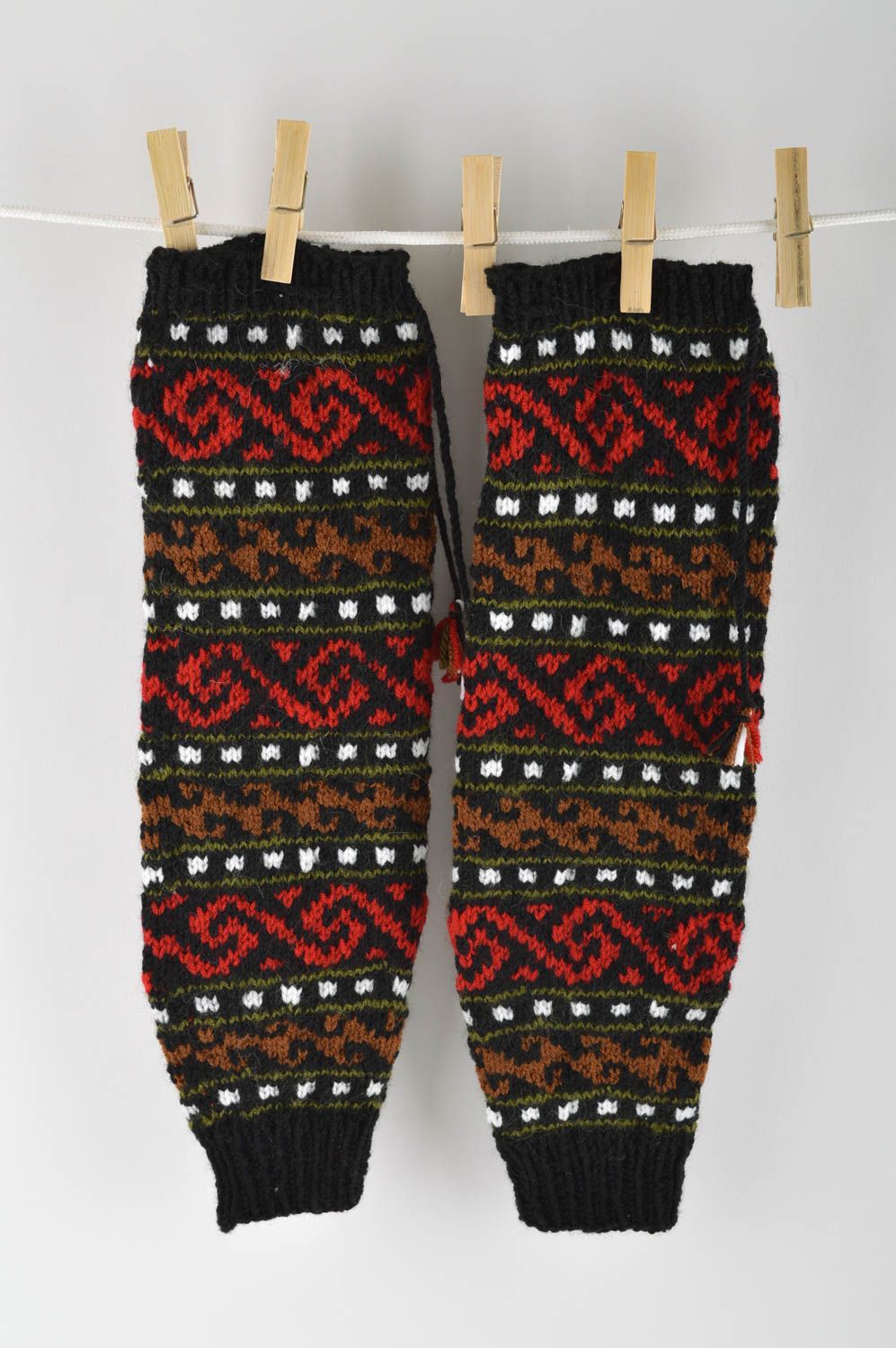 Handmade designer leg warmers knitted winter socks woolen leg warmers for women photo 1