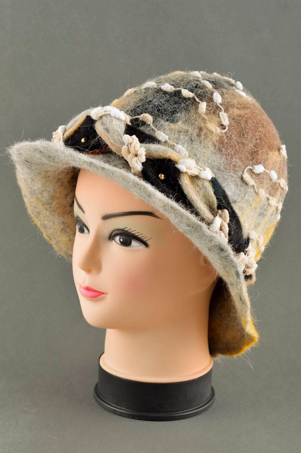 Модная шляпка ручной работы стильный головной убор шляпа с полями дамская шляпка фото 1