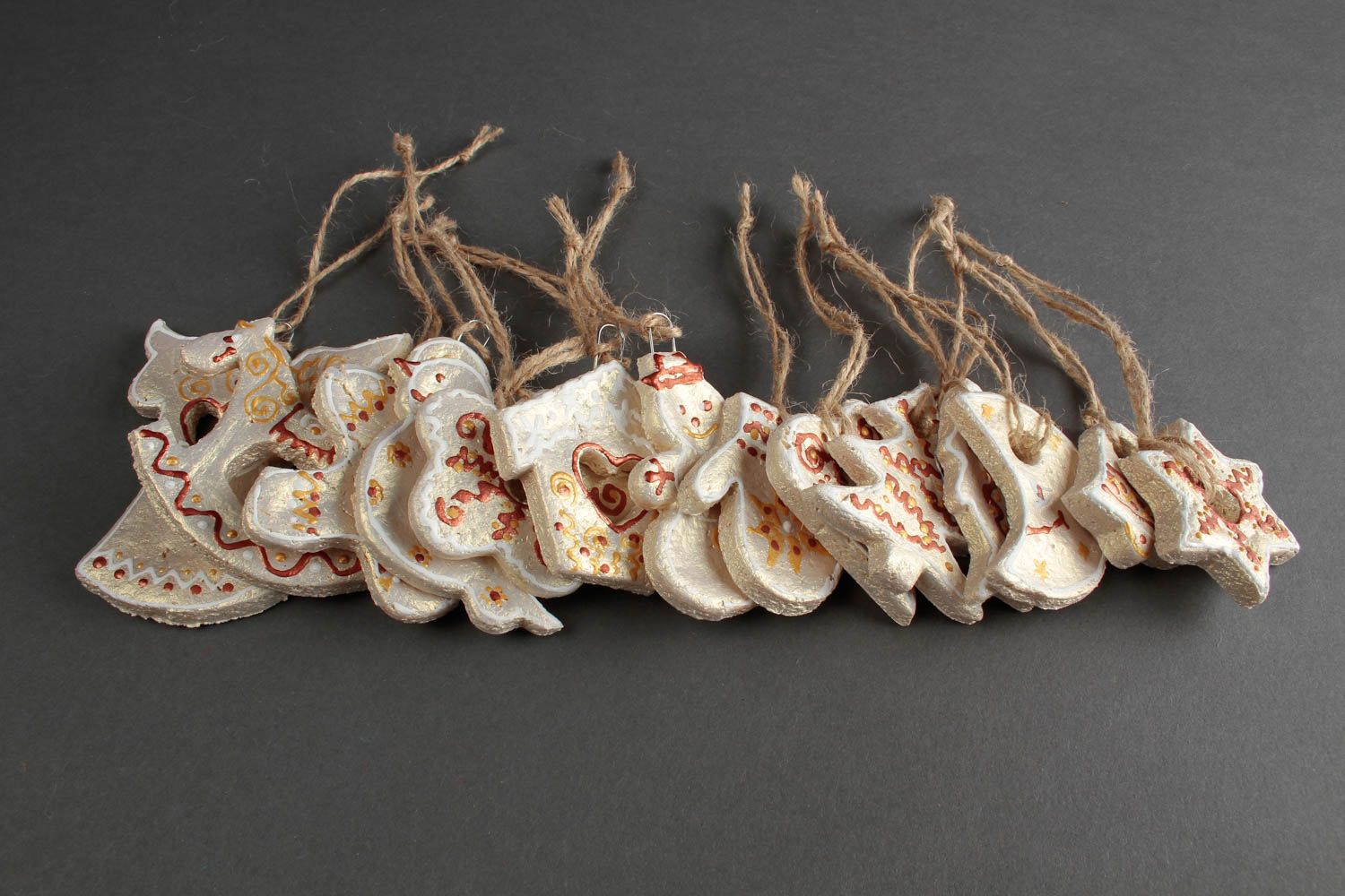 Addobbi natalizi in pasta di sale fatti a mano decorazioni da appendere 14 pezzi foto 2