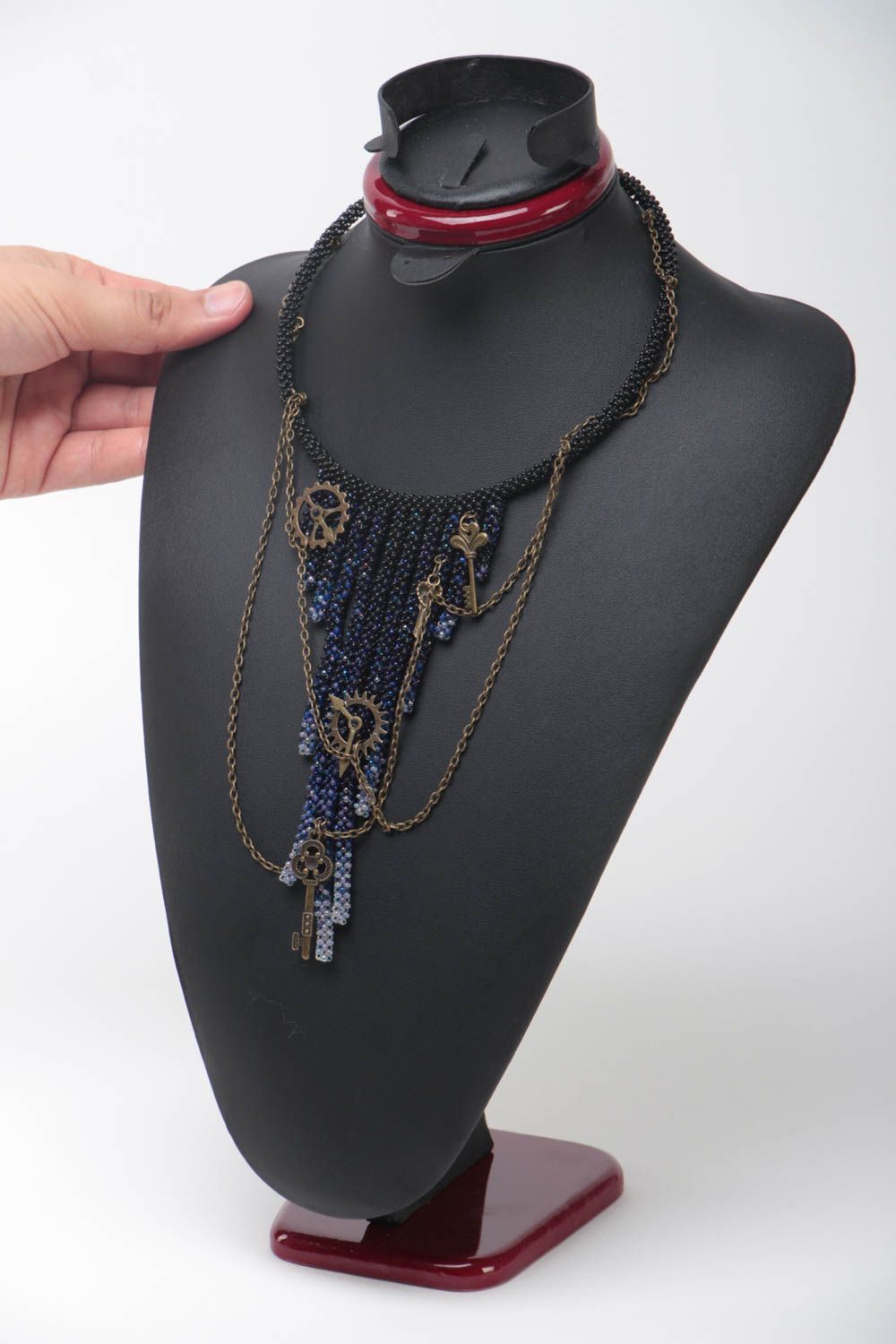 Handmade beaded necklace unusual stylish accessory beautiful jewelry on chain photo 5