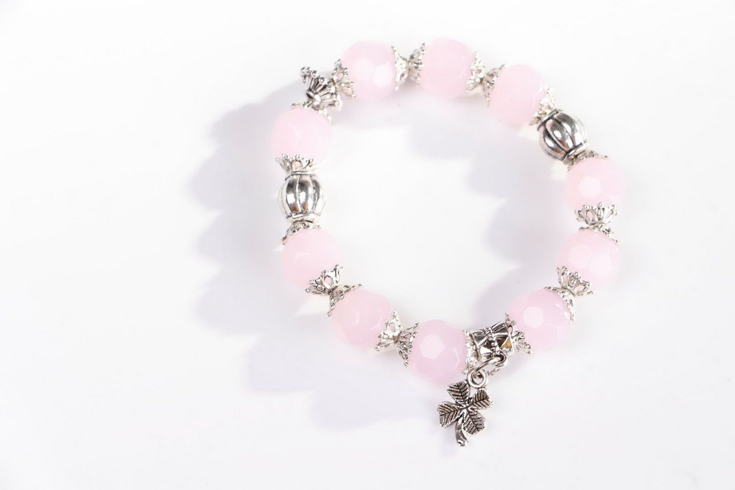 Bracelet with pink quartz and pendants on elastic band photo 4