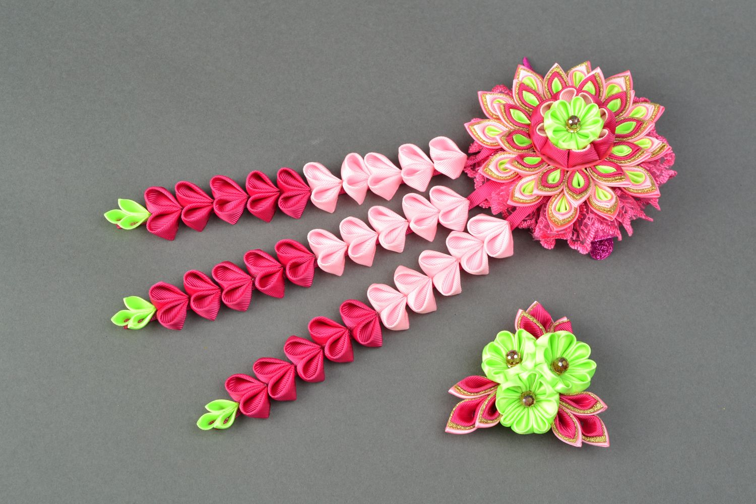 Set d'accessoires en rubans de reps barrette à cheveux et broche fleur photo 1