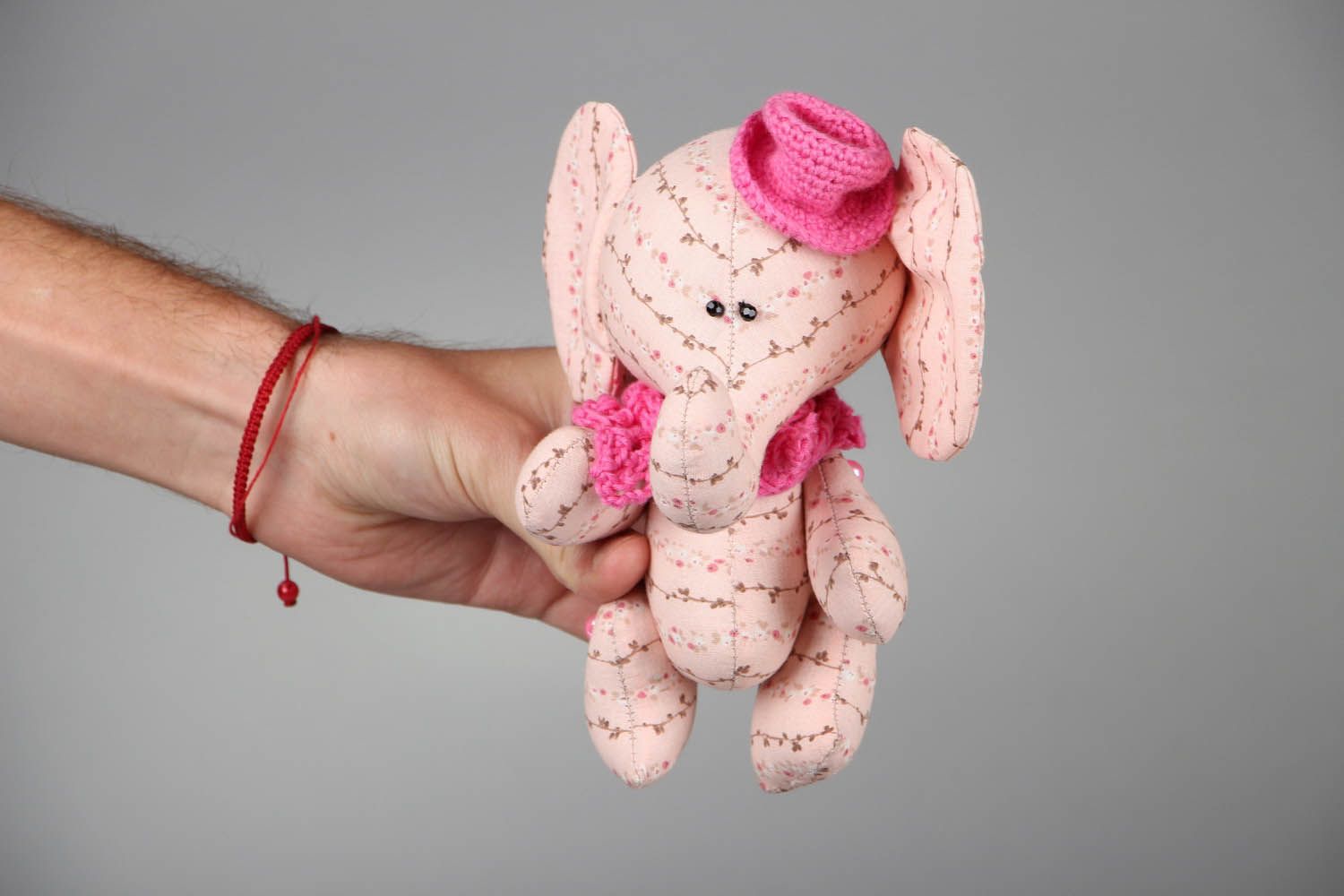 Brinquedo macio artesanal Elefante de cor rosa foto 4