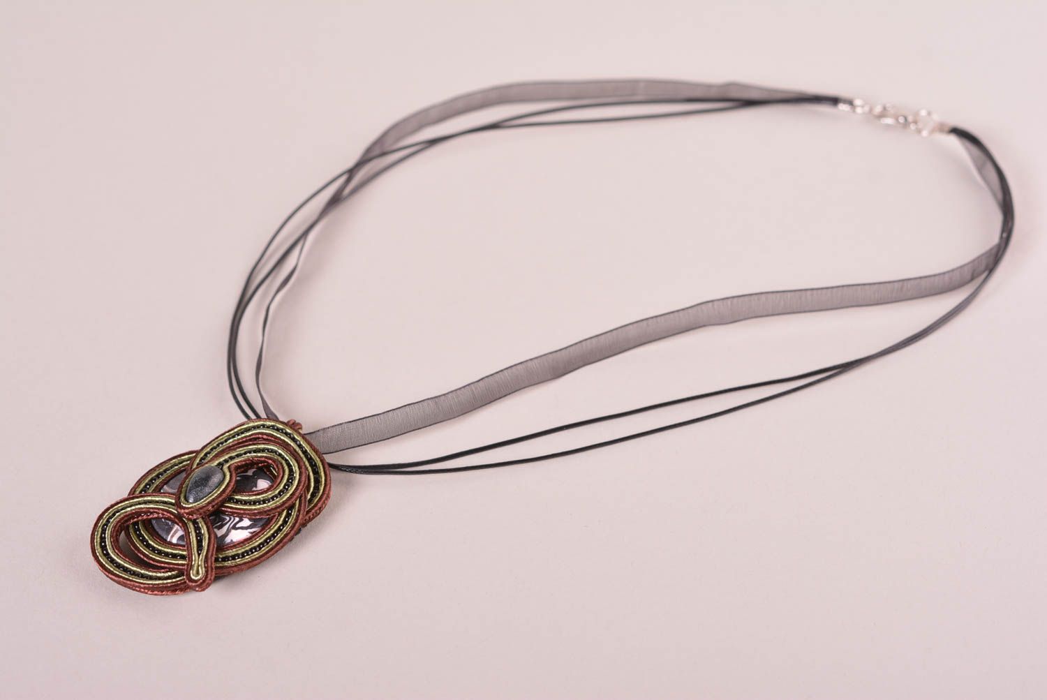 Soutache Schmuck handgefertigt Halskette mit Anhänger Frauen Geschenk foto 2