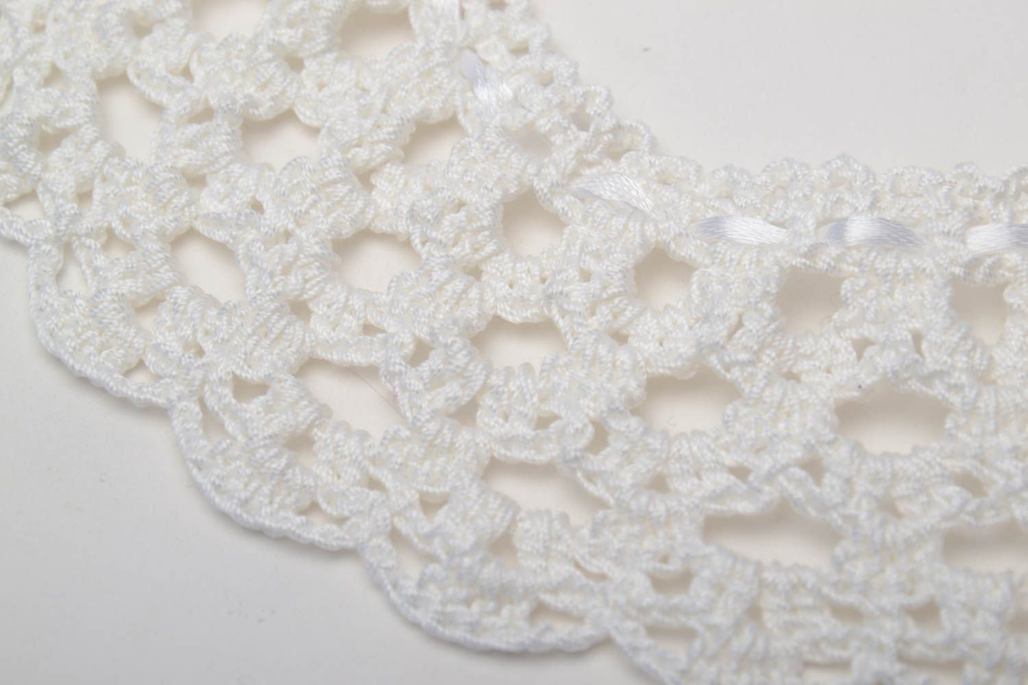 Pattern crochet lace detachable collar. Crochet collar patte