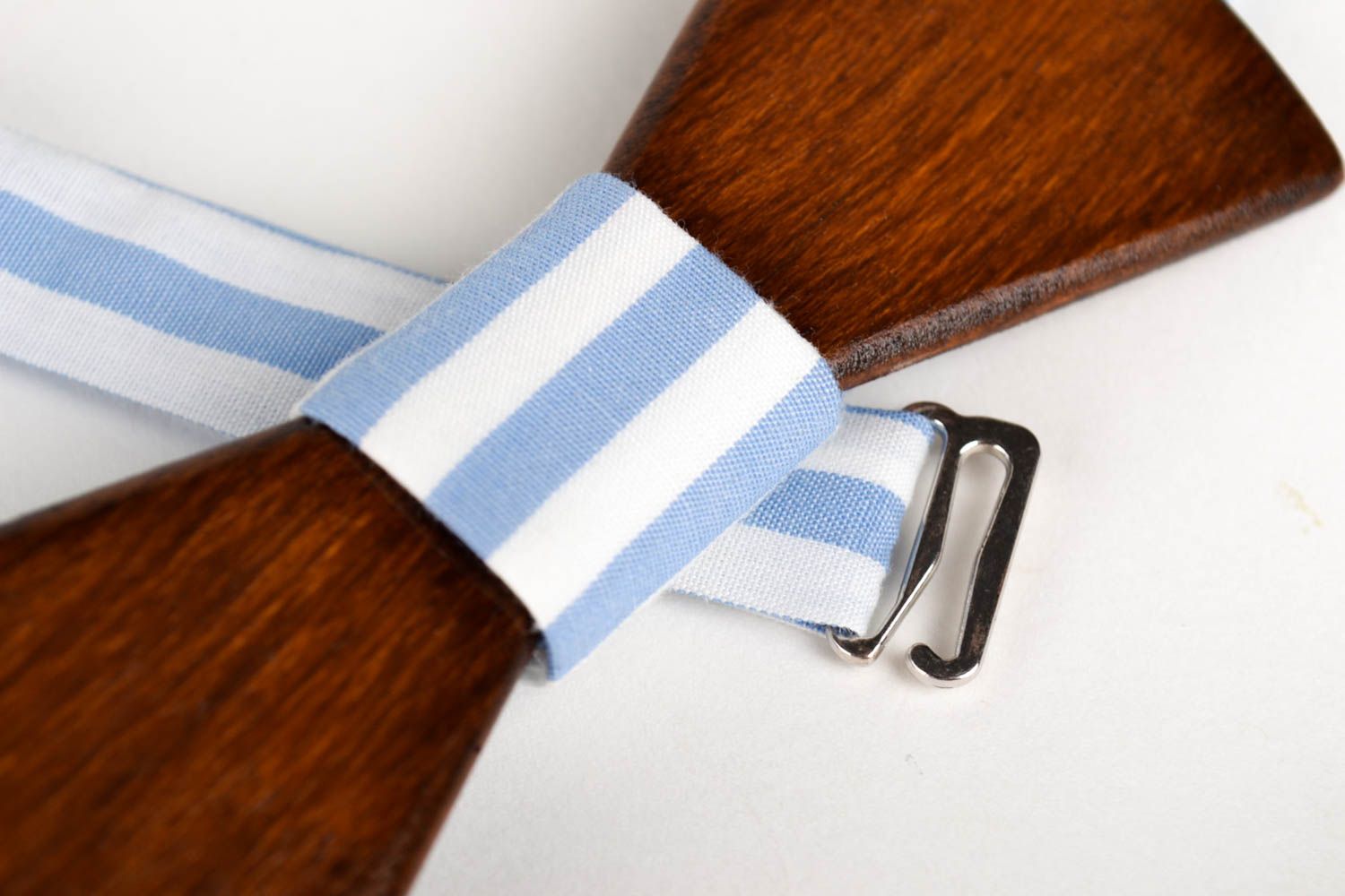 Wooden bow tie handmade designer accessories for men designer bow tie for guys photo 2