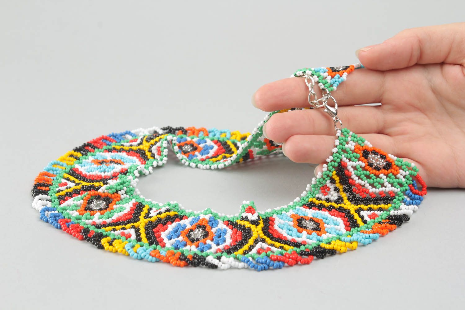 Beaded necklace in ethnic style photo 2