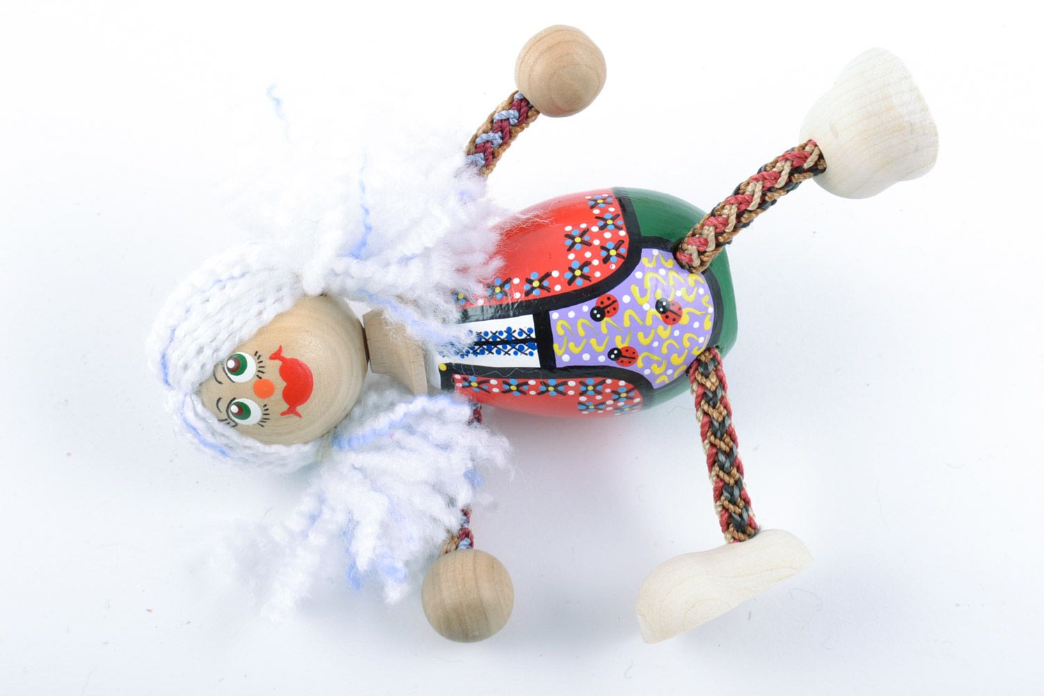 Handgemachtes Öko Spielzeug aus Holz Puppe mit zwei Schwänzen für Mädchen  foto 5