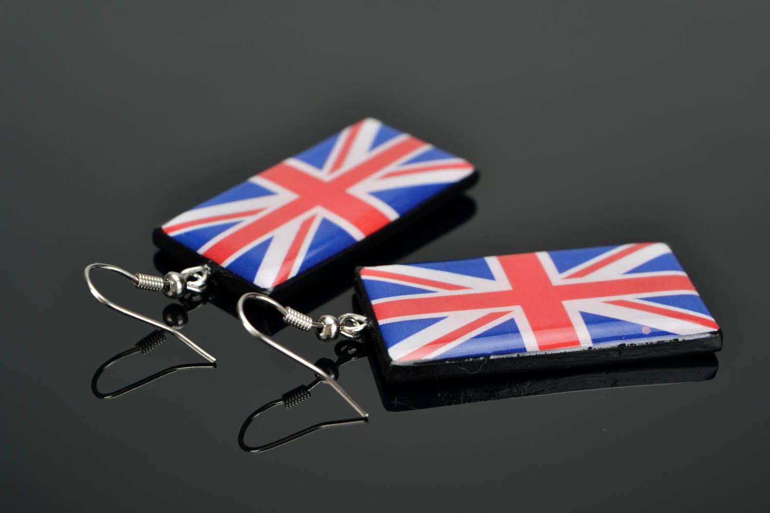 Brincos artesanais feitos de cerâmica plástica Bandeira britânica foto 1