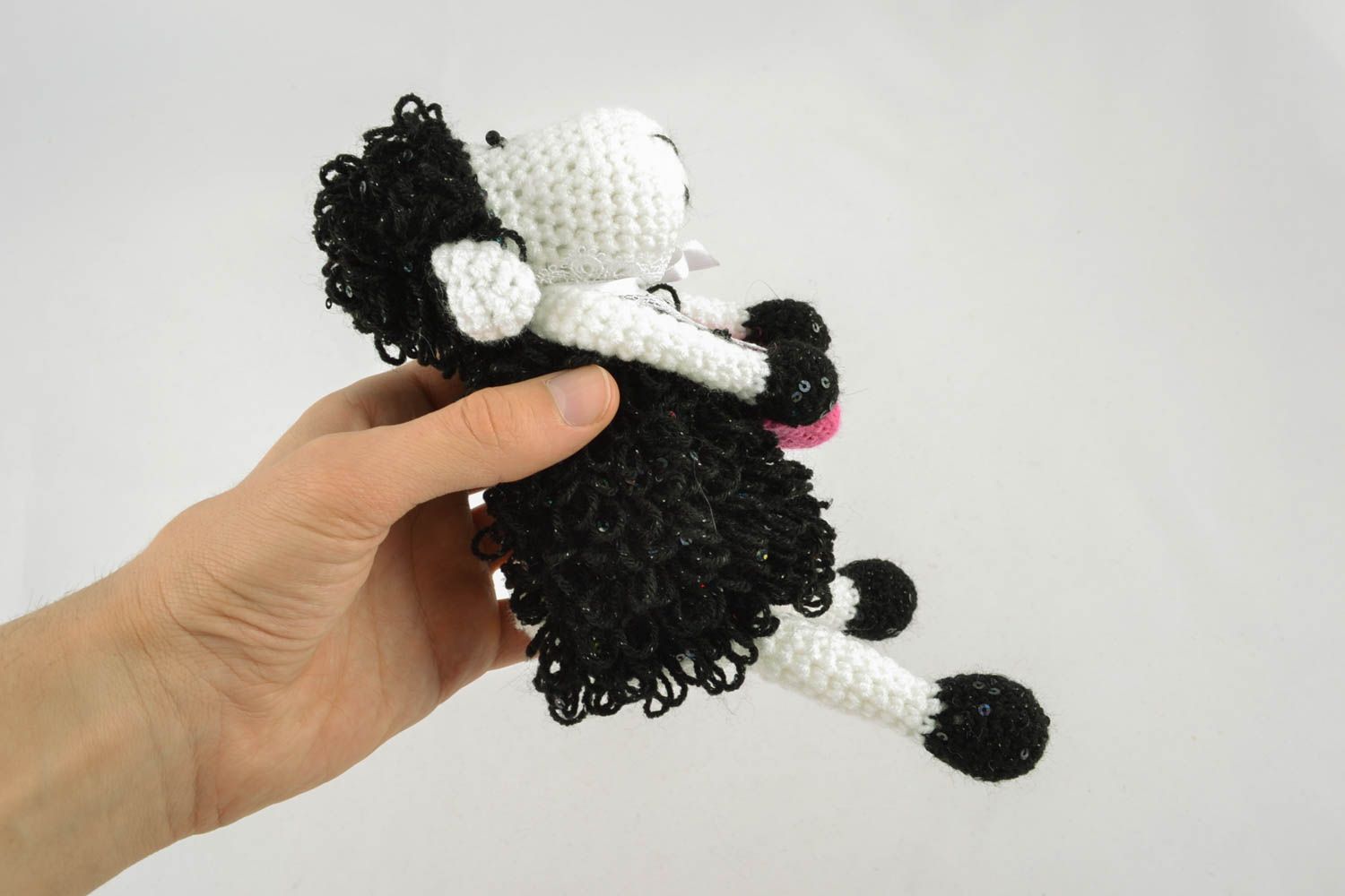 Giocattolo a maglia fatto a mano pupazzo da bambini a forma di agnello foto 3