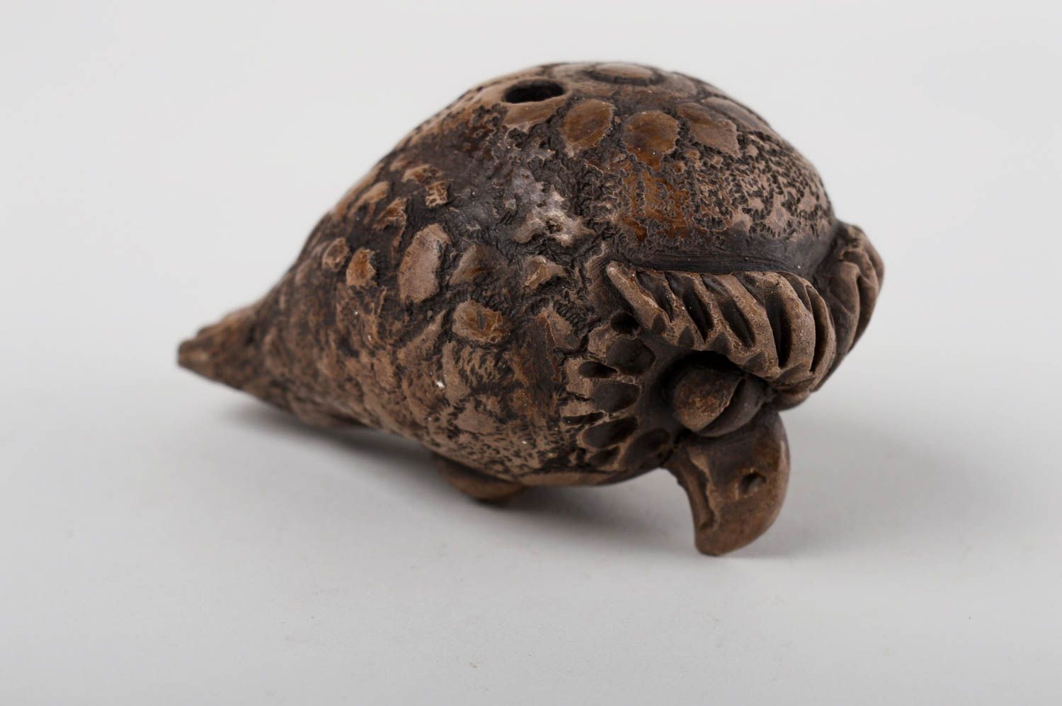 Свистулька из глины ручной работы керамическая свистулька сова глиняная игрушка фото 2