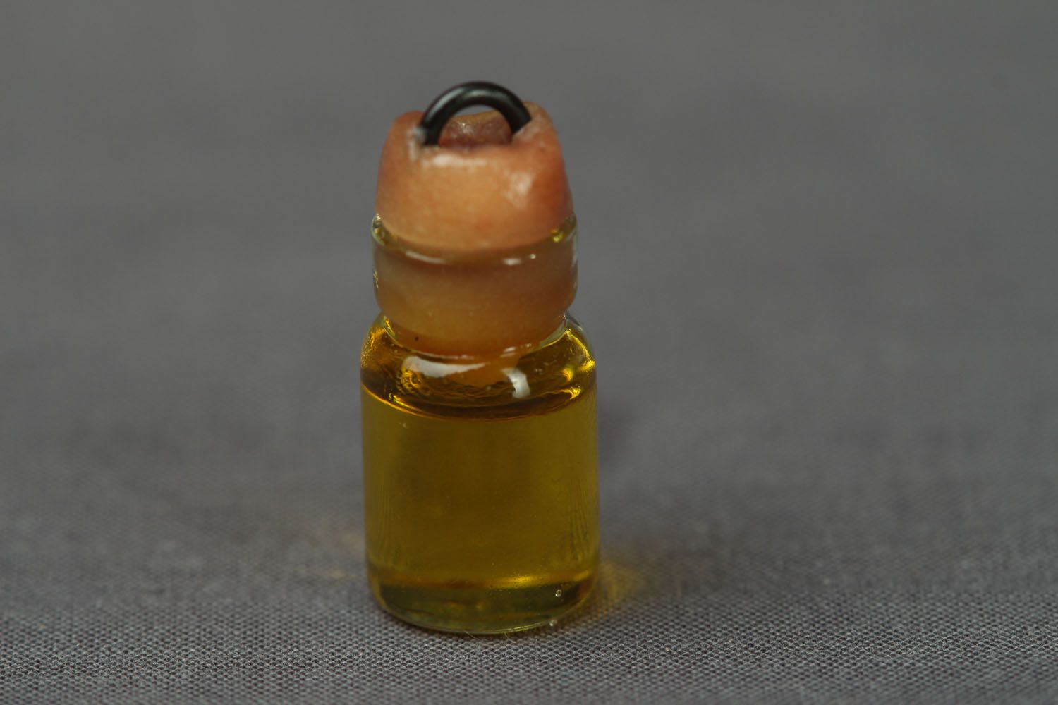 Perfume with Eastern aroma photo 1