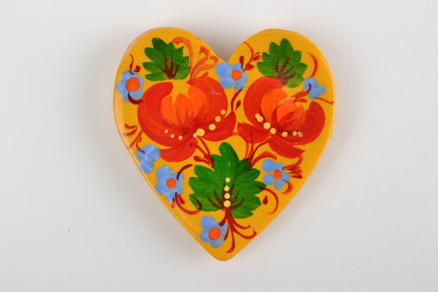 Деревянный магнит на холодильник в виде сердца хенд мейд с росписью для декора фото 8
