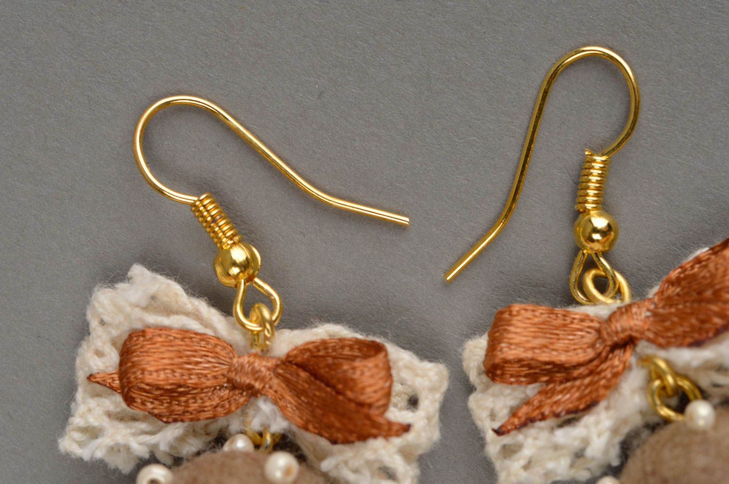 Orecchini di lana fatti a mano orecchini originali rotondi accessori donna
 foto 2