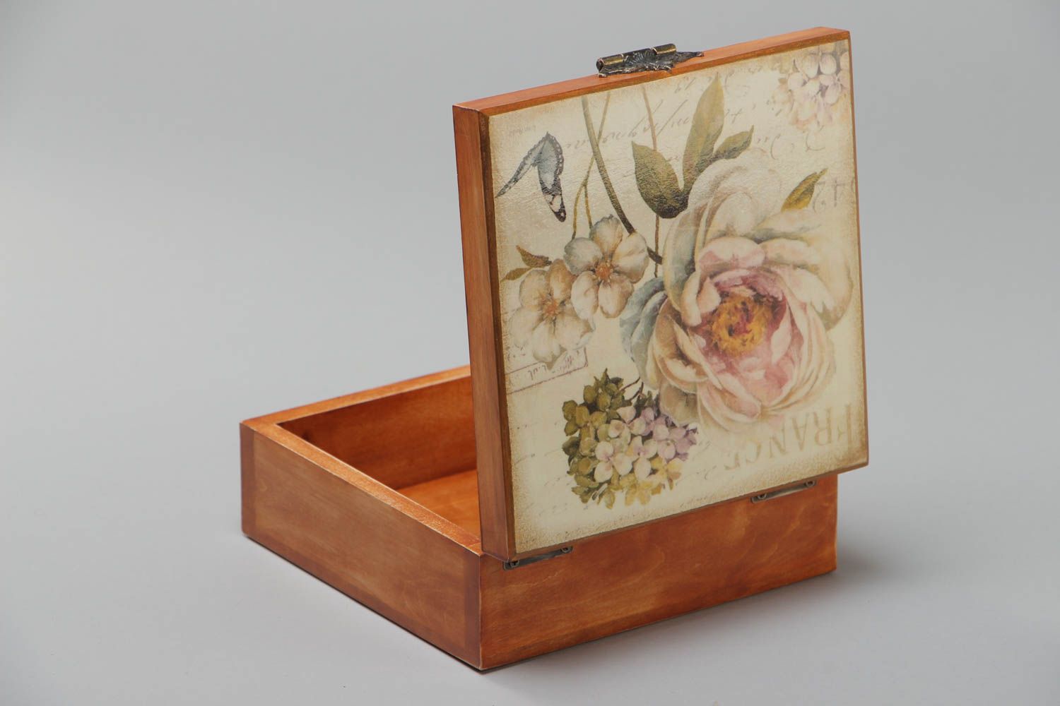 Handmade decorative square wooden jewelry box with floral retro print on lid photo 2
