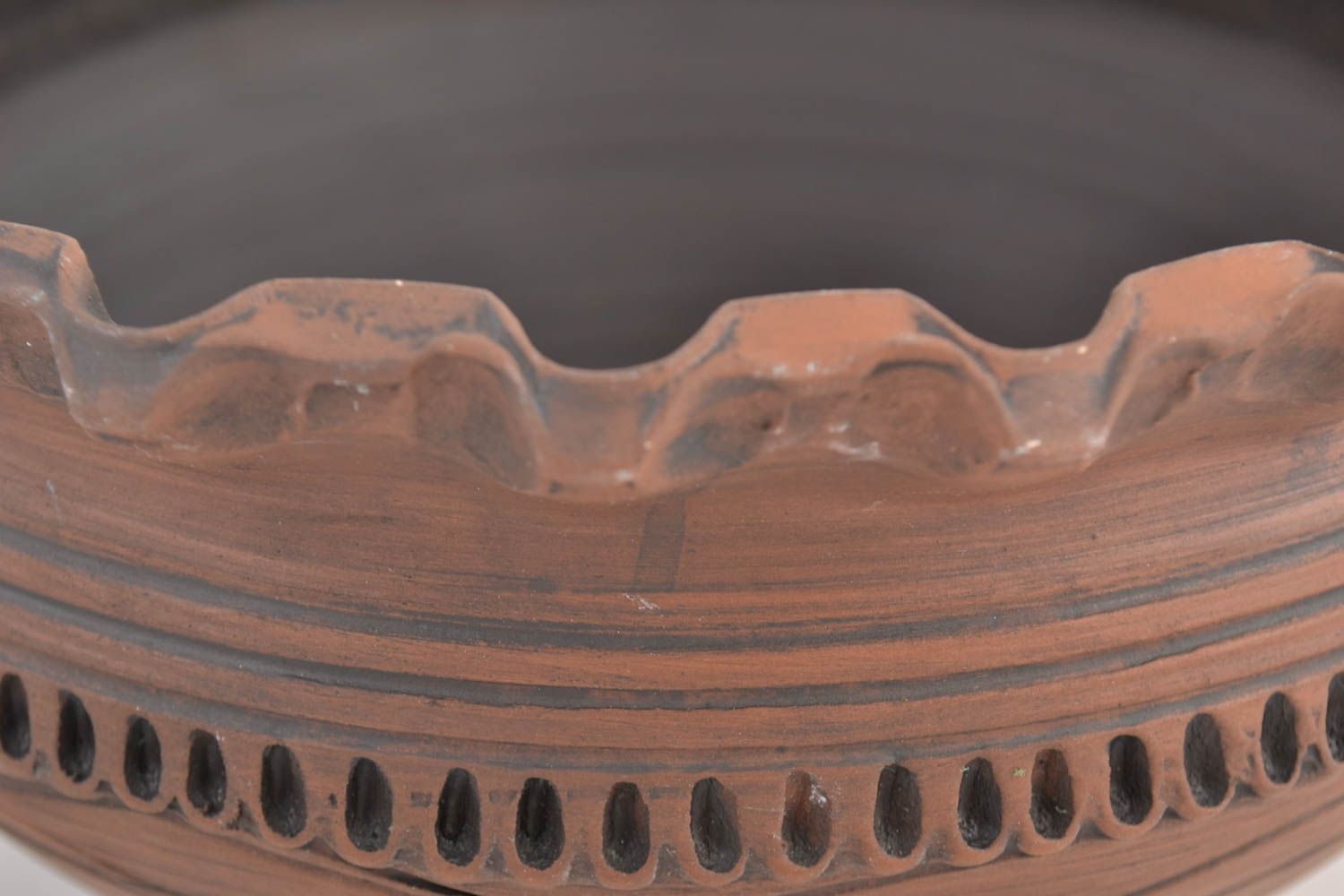 Large handmade designer clay bowl wit pattern 2.5 l photo 3