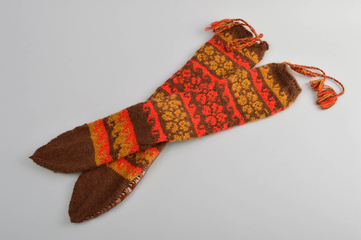 Носки на зиму хэнд мейд шерстяные носки коричневые с узором носки ручной вязки фото 4