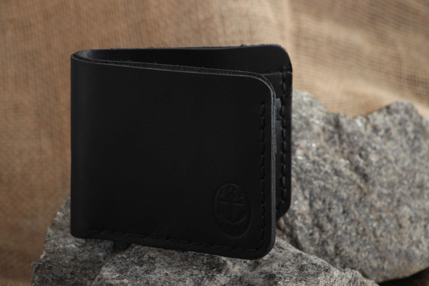 Genuine leather wallet of black color for men photo 5