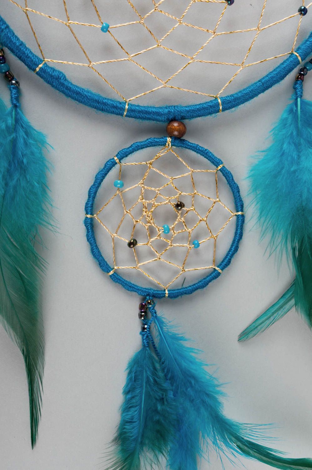 Cazador de sueños de plumas hecho a mano para decorar la casa amuleto protector  foto 4