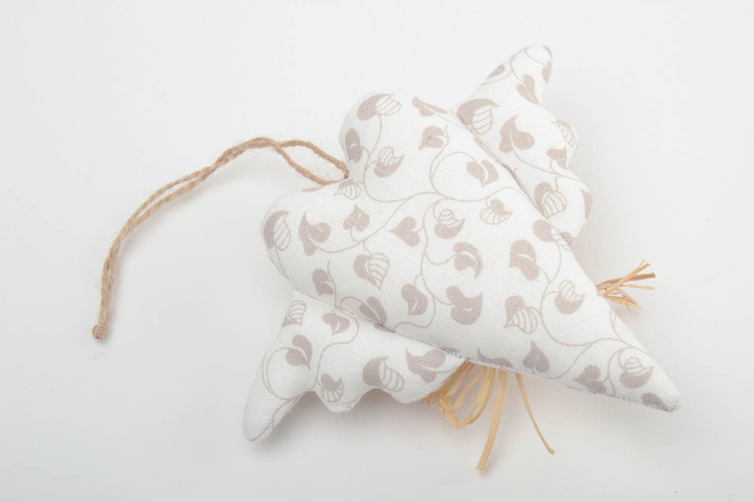 Декоративная подвеска для дома в виде сердца и птички из натуральных тканей хенд мэйд фото 4