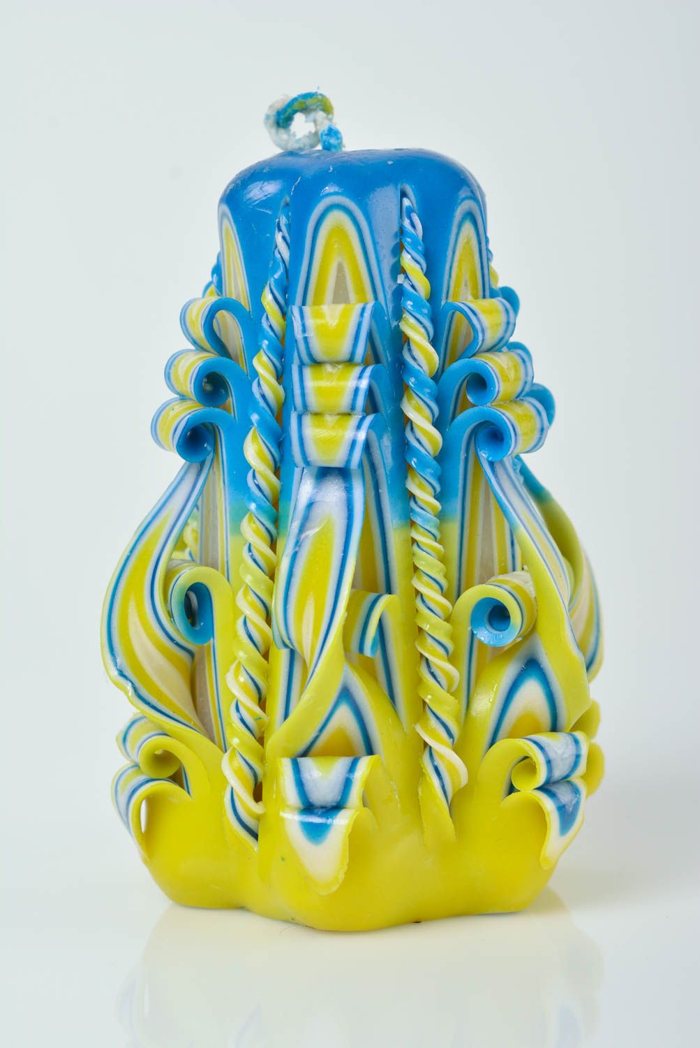 Bougie décorative en paraffine bleu-jaune belle sculptée originale faite main photo 1
