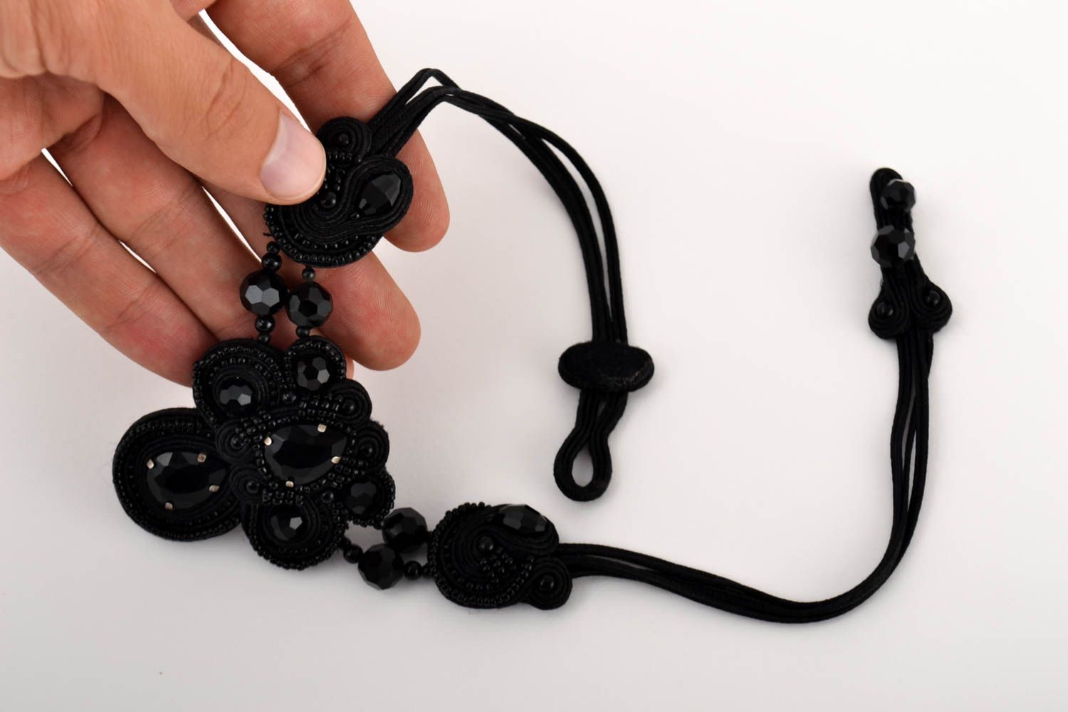 Handmade schwarze Damen Halskette Halsschmuck für Damen Schmuck Collier bestickt foto 5
