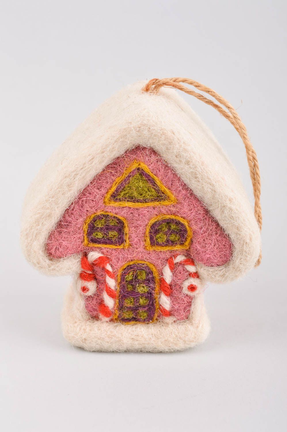Валяная игрушка ручной работы декор на стену игрушка из шерсти Розовый домик фото 2