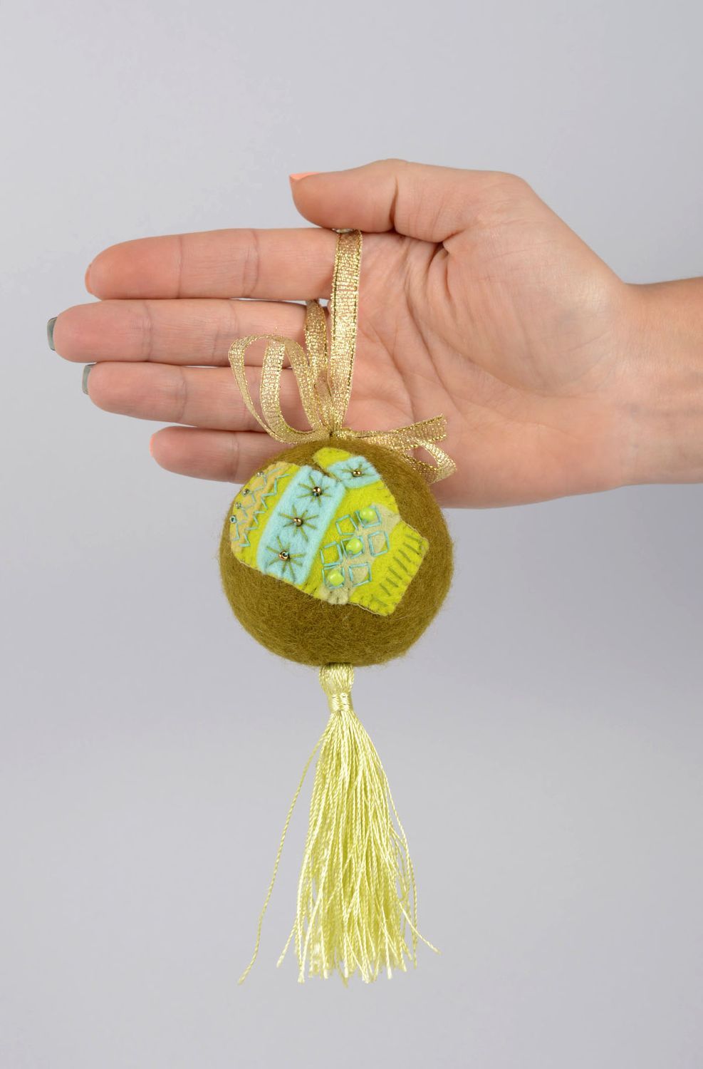 Décoration sapin Boule en laine fait main à suspendre verte Accessoire Noël photo 4
