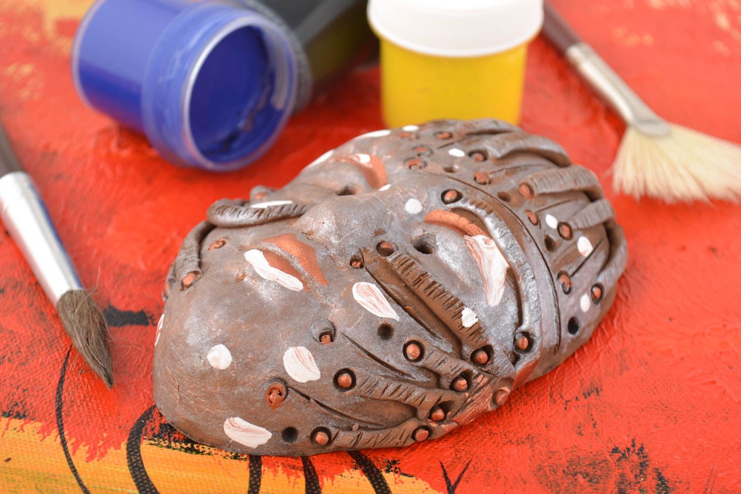 Dekorative handgemachte Interieur Maske aus Ton Deko Element Geschenk in Braun foto 1