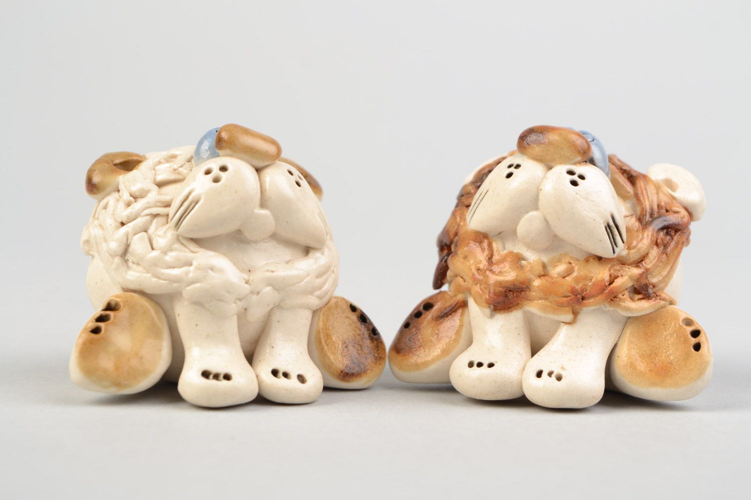 Set of 2 homemade miniature ceramic figurines of lions painted with glaze photo 4