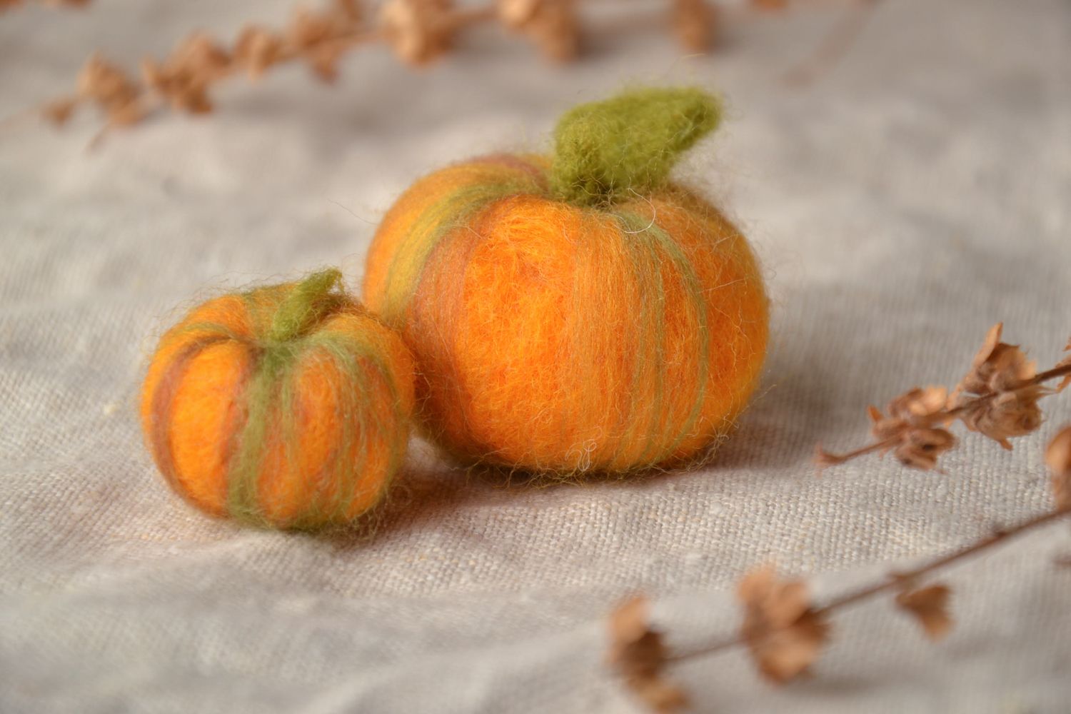 Handmade soft toy felted of wool Pumpkins photo 1
