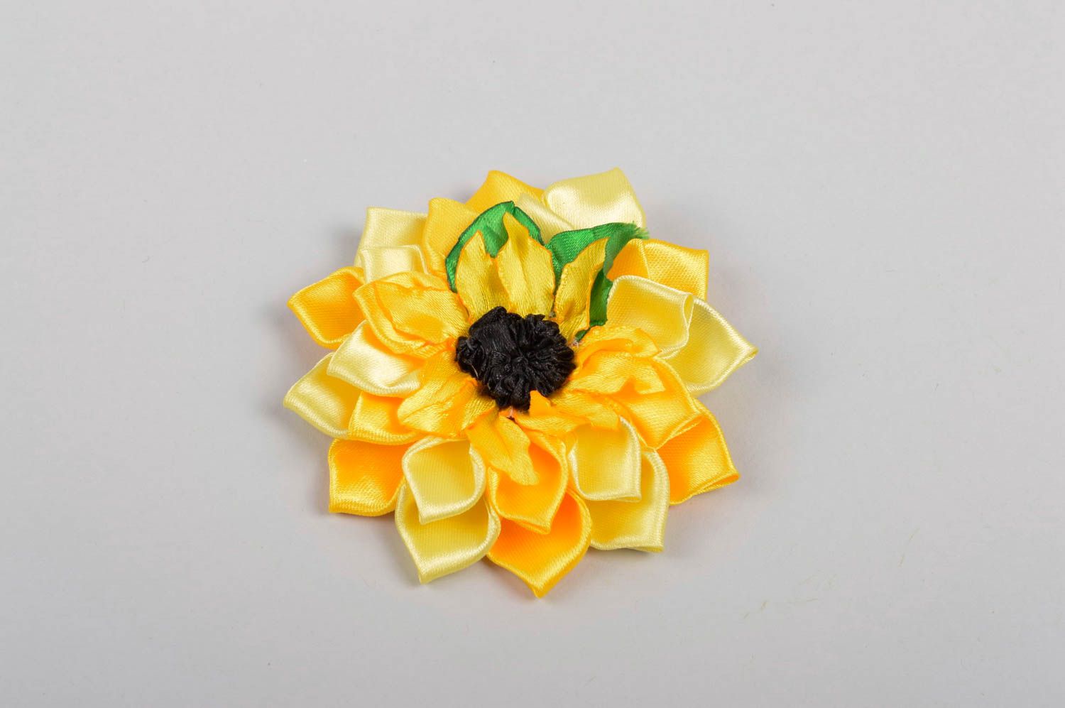 Детское украшение ручной работы заколка с цветком желтый аксессуар для волос фото 2
