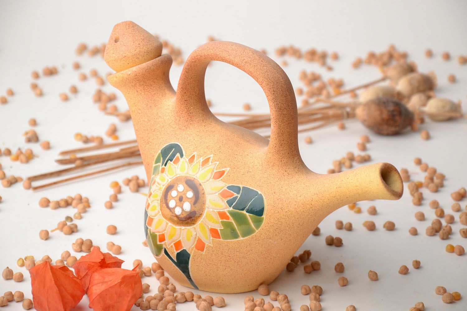 Ceramic teapot with lid photo 1