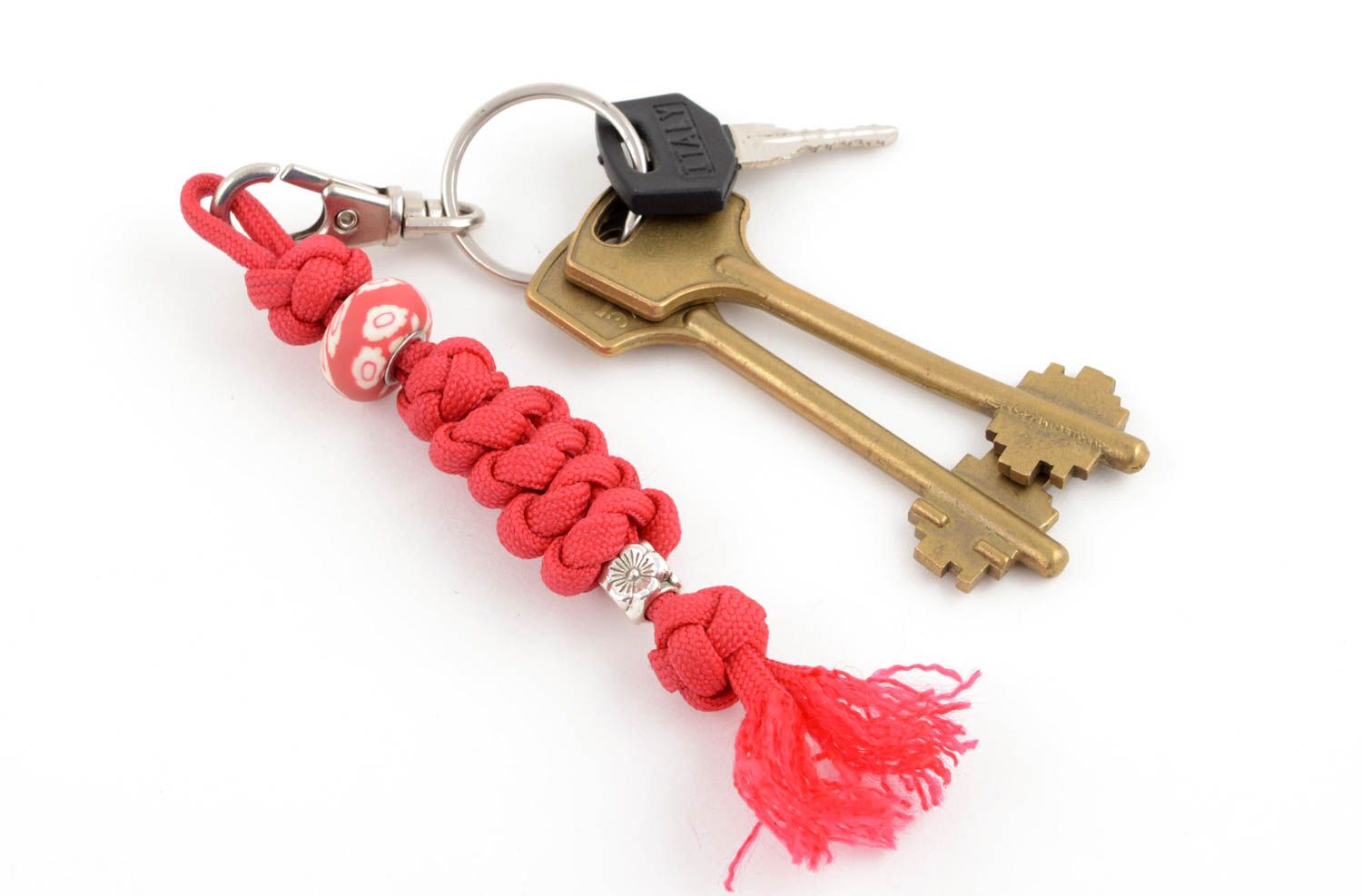 Handmade paracord keychain cool keychains key rings travel supplies cool gifts photo 4