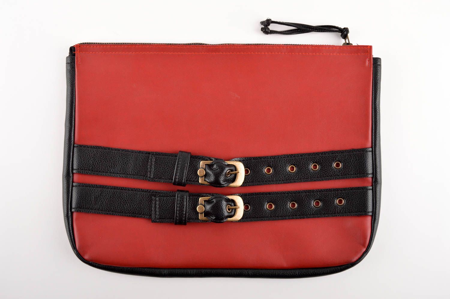 Bolso de mano negro y rojo clutch cartera hecho a mano accesorio de moda foto 2